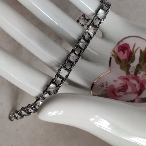 Antique True Art Deco Square Cut Crystal Bracelet Sterling Silver - Picture 6 of 15